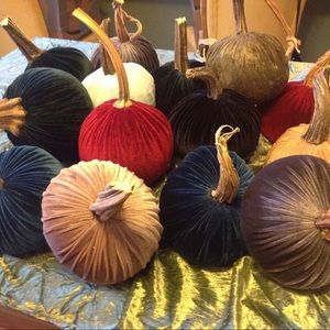 Velvet pumpkins
